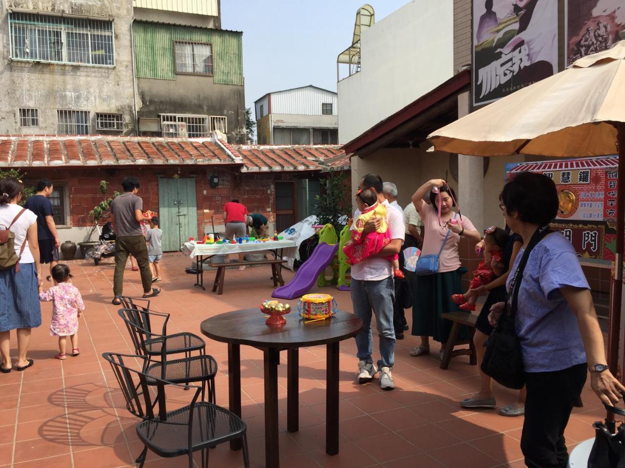 左營蓮潭郭家百年古厝 Hotel Kaohsiung Exterior foto